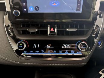 Toyota Corolla 1.8 VVT-h GPF Icon Tech Touring Sports 5dr Petrol Hybrid CVT Eur