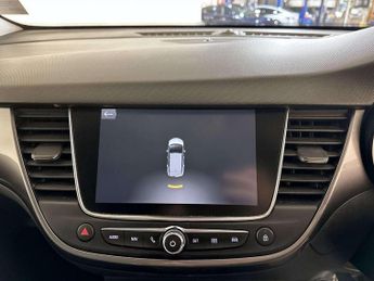 Vauxhall Crossland X 1.2 Turbo Business Edition Nav SUV 5dr Petrol Manual Euro 6 (s/s