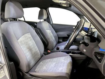 Volkswagen ID.3 Pro Performance 58kWh Life Hatchback 5dr Electric Auto (204 ps)