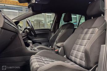 Volkswagen Golf 2.0 TDI BlueMotion Tech GTD DSG Euro 6 (s/s) 5dr