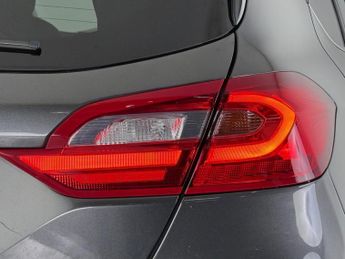 Ford Fiesta 1.0T EcoBoost Titanium Auto Euro 6 (s/s) 5dr