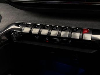 Peugeot 3008 1.6 13.2kWh GT e-EAT Euro 6 (s/s) 5dr