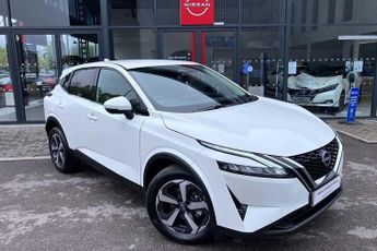 Nissan Qashqai 1.3 DIG-T (160ps) N-Connecta
