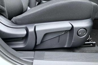 Nissan Qashqai 1.3 DIG-T (160ps) N-Connecta