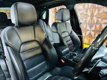 Porsche Macan 3.6T V6 Turbo PDK 4WD Euro 6 (s/s) 5dr