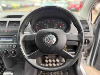 Volkswagen Polo 1.4 S 5dr