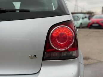 Volkswagen Polo 1.4 S 5dr