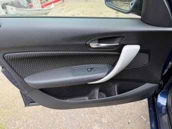 BMW 1 Series 1.6 116i Sport Hatchback 5dr Petrol Auto Euro 5 (s/s) (136 ps)