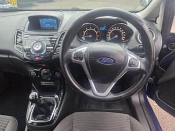 Ford Fiesta 1.0T EcoBoost Titanium Euro 5 (s/s) 5dr