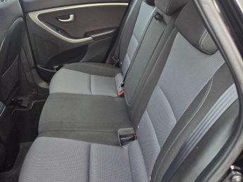 Hyundai i30 1.6 CRDi Blue Drive SE Tourer Euro 6 (s/s) 5dr