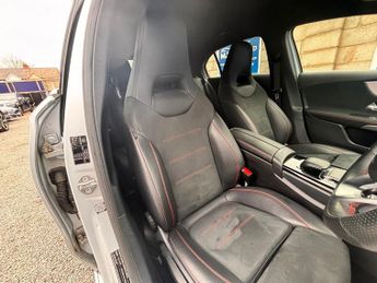 Mercedes-Benz A Class 1.3 A200 AMG Line (Premium) 7G-DCT Euro 6 (s/s) 5dr