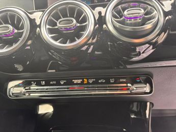 Mercedes-Benz A Class 1.3 A200 AMG Line (Premium) 7G-DCT Euro 6 (s/s) 5dr