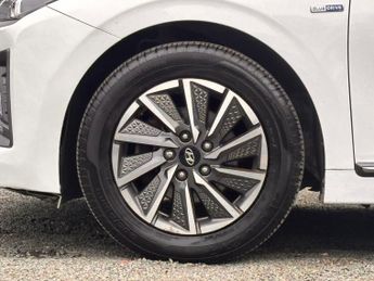 Hyundai IONIQ 38.3kWh Premium Auto 5dr