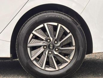 Hyundai IONIQ 38.3kWh Premium Auto 5dr