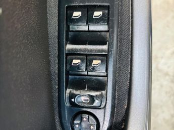 Peugeot 308 1.6 HDi FAP S EGC 5dr