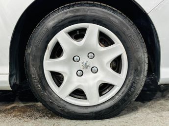 Peugeot 308 1.6 HDi FAP S EGC 5dr