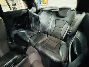 Audi A1 1.4 TFSI S line S Tronic Euro 5 (s/s) 3dr