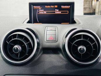 Audi A1 1.4 TFSI S line S Tronic Euro 5 (s/s) 3dr