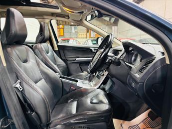 Volvo XC60 2.4 D5 SE Lux Premium Geartronic AWD Euro 4 5dr