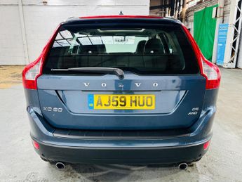 Volvo XC60 2.4 D5 SE Lux Premium Geartronic AWD Euro 4 5dr