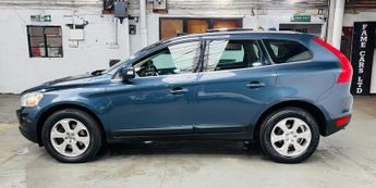 Volvo XC60 2.4 D5 SE Lux Premium Geartronic AWD Euro 4 5dr