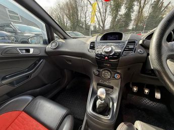Ford Fiesta 1.6T EcoBoost ST-2 Euro 5 3dr
