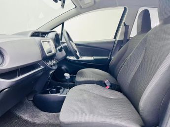 Toyota Yaris 1.0Dual VVT-i TR Multidrive S Euro 5 5dr