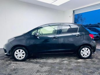 Toyota Yaris 1.0Dual VVT-i TR Multidrive S Euro 5 5dr