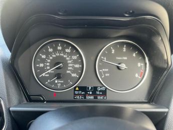 BMW 1 Series 2.0 118d SE Auto Euro 5 (s/s) 5dr