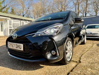 Toyota Yaris 1.5 VVT-h Excel E-CVT Euro 6 (s/s) 5dr (15in Alloy)