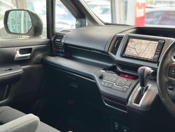 Honda Stepwagon 2.0 Petrol - Automatic (s/s) Spada Z