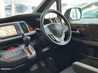 Honda Stepwagon 2.0 Petrol - Automatic (s/s) Spada Z