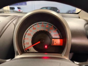 Peugeot 107 1.0 12V Urban Euro 4 5dr