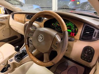 Jaguar X-Type 2.0D SE 5dr