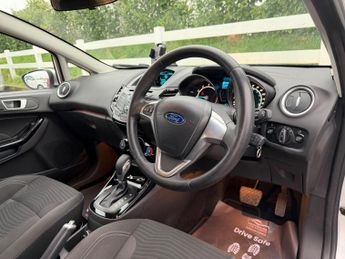 Ford Fiesta 1.0T EcoBoost Zetec Powershift Euro 5 3dr
