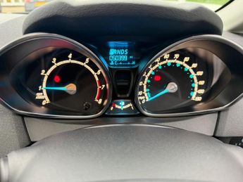 Ford Fiesta 1.0T EcoBoost Zetec Powershift Euro 5 3dr