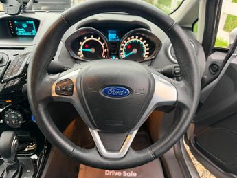 Ford Fiesta 1.0T EcoBoost Zetec Powershift Euro 5 3dr