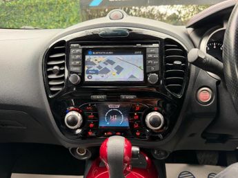 Nissan Juke 1.6 Tekna XTRON Euro 6 5dr