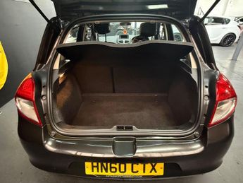 Renault Clio 1.2 TCe Dynamique TomTom Euro 5 5dr