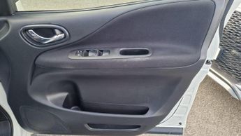 Nissan Serena 2.0 Petrol/Hybrid Highway-star Auto 5dr