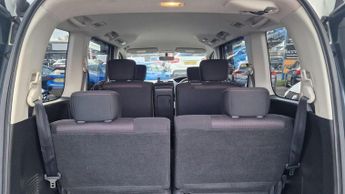 Nissan Serena 2.0 Petrol/Hybrid Highway-star Auto 5dr