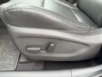 Hyundai TUCSON 1.7 CRDi Blue Drive Premium DCT Euro 6 (s/s) 5dr