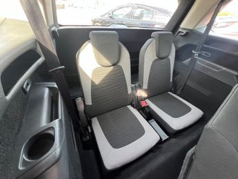 Citroen Grand C4 Picasso 1.6 e-HDi Airdream VTR+ ETG6 Euro 5 (s/s) 5dr