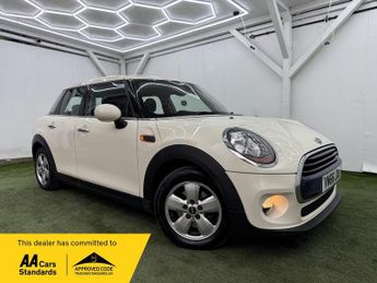 MINI Hatch 1.5 Cooper Euro 6 (s/s) 5dr