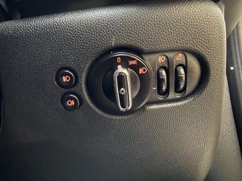 MINI Hatch 1.5 Cooper Euro 6 (s/s) 5dr