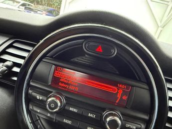 MINI Hatch 1.5 Cooper Euro 6 (s/s) 5dr