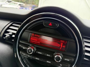 MINI Hatch 1.5 Cooper Euro 6 (s/s) 5dr