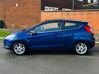 Ford Fiesta 1.0T EcoBoost Zetec Hatchback 3dr Petrol Powershift Euro 5 (100 