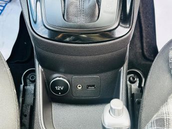 Ford Fiesta 1.0T EcoBoost Zetec Hatchback 3dr Petrol Powershift Euro 5 (100 