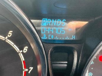 Ford Fiesta 1.0T EcoBoost Zetec Hatchback 3dr Petrol Powershift Euro 5 (100 